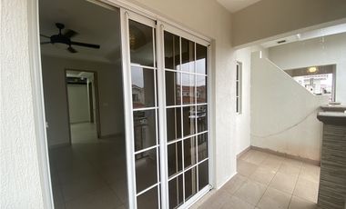 VENTA CASA RESERVAS VERSALLES (DV)