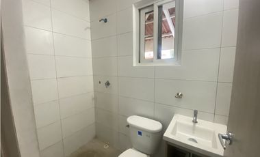 VENTA CASA RESERVAS VERSALLES (DV)
