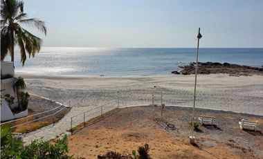 ¡Casa duplex en un paraíso familiar frente al mar! Coronado PH Aprucc