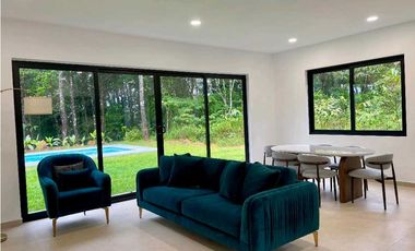 Venta Casa en Altos de Cerro Azul