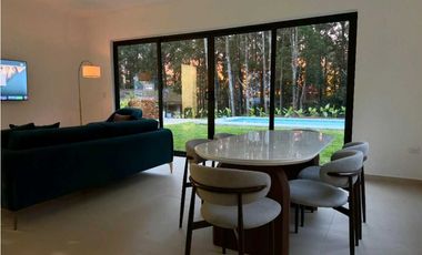 Venta Casa en Altos de Cerro Azul