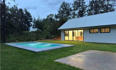 Venta Casa en Altos de Cerro Azul