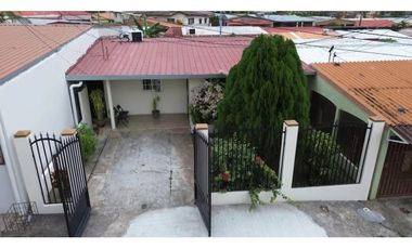 VENTA CASA EL CRISOL LA CASTELLANA