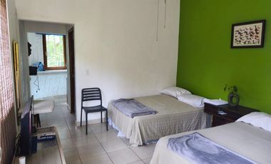 SE RENTA CABAÑA AMUEBLADA CON TERRENO - LAS UVAS, SAN CARLOS