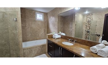EN ALQUILER EXCLUSIVA VILLA AMUEBLADA EN TUCAN COUNTRY CLUB