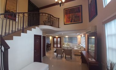VENDO CASA -ALTOS DE PANAM-BOSQUE DE LOS CIBELES
