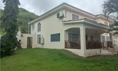 VENDO CASA -ALTOS DE PANAM-BOSQUE DE LOS CIBELES