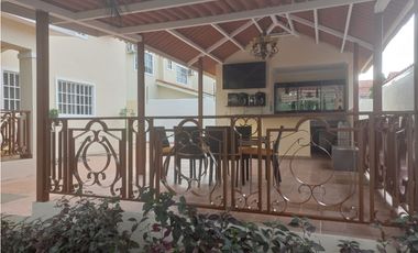 VENDO CASA -ALTOS DE PANAM-BOSQUE DE LOS CIBELES