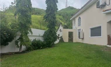 VENDO CASA -ALTOS DE PANAM-BOSQUE DE LOS CIBELES