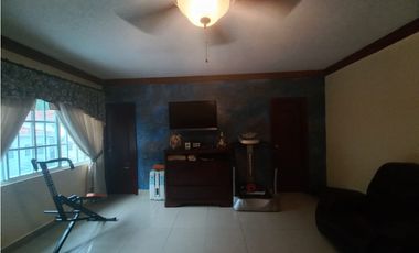 VENDO CASA -ALTOS DE PANAM-BOSQUE DE LOS CIBELES