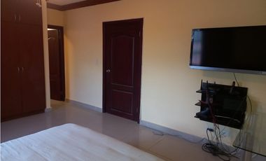 VENDO CASA -ALTOS DE PANAM-BOSQUE DE LOS CIBELES