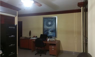 VENDO CASA -ALTOS DE PANAM-BOSQUE DE LOS CIBELES
