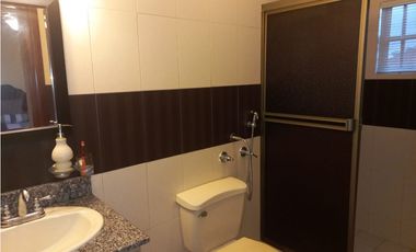 VENDO CASA -ALTOS DE PANAM-BOSQUE DE LOS CIBELES