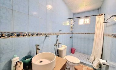 ALQUILO CASA GRANDE DE 2 PISOS EN CERRO AZUL