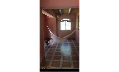 ALQUILO CASA GRANDE DE 2 PISOS EN CERRO AZUL