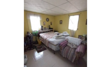 SE VENDE CASA EN DON BOSCO - JUAN DIAZ