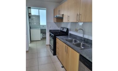 VENDO APARTAMENTO EN COSTA DEL ESTE, 3 RECAMARAS, 147M2.