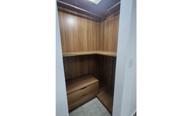 ALQUILO APARTAMENTO EN VIA ESPAÑA, 2 RECAMARAS, LINEA BLANCA, 105M2.