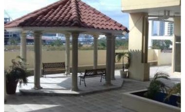 ALQUILO APARTAMENTO EN VIA ESPAÑA, 2 RECAMARAS, LINEA BLANCA, 105M2.