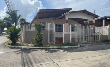 ALQUILER CASA BRISAS DEL GOLF