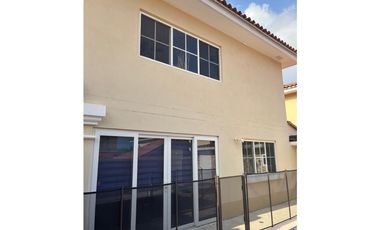 VENTA CASA BRISAS DEL GOLF PH VILLA ALTA