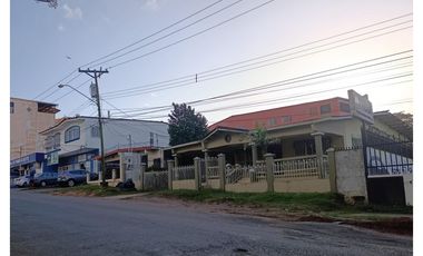 Propiedad Comercial en centro de  La Chorrera