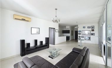 VENDO APARTAMENTO EN SAN FRANCISCO, 115M2, 1 RECAMARA, BALCON AMPLIO.