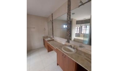 VENDO CASA EN COSTA SUR, 324M2 DE CONST, 4 RECAMARAS, 435M2.