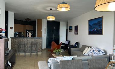 VENDO APARTAMENTO EN PLAYA BLANCA, 2 RECAMARAS, 131M2, BALCON AMPLIO.