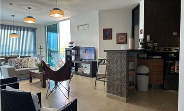 VENDO APARTAMENTO EN PLAYA BLANCA, 2 RECAMARAS, 131M2, BALCON AMPLIO.