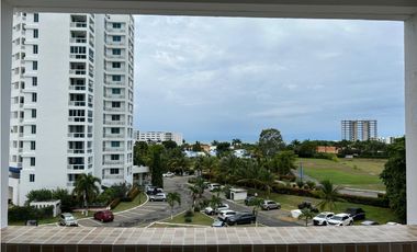 VENDO APARTAMENTO EN PLAYA BLANCA, 2 RECAMARAS, 131M2, BALCON AMPLIO.