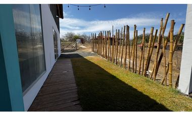 Casa en alquiler – Playa El Uverito, Las Tablas