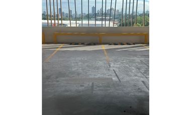 Apartamento en alquiler – PH Greenwood, Torre 200 Sur.