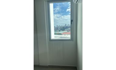 Apartamento en alquiler – PH Greenwood, Torre 200 Sur.