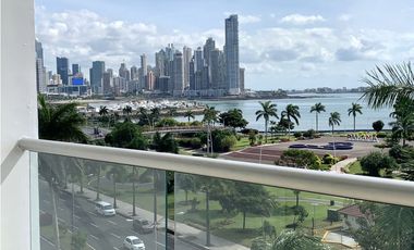 Alquiler de apartamento en Avenida Balboa PH Rivage