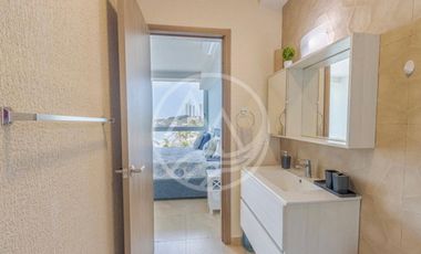 Royal Palm: Apartamento grande con vista directa al mar