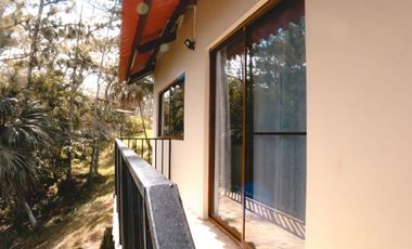 VENTA DE CASA EN ALTOS DE CERRO AZUL