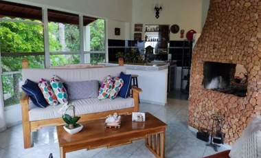 Venta de Casa en Altos Cerro Azul