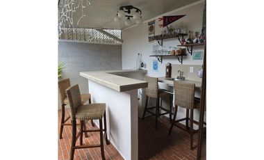 VENTA CASA CHANIS PH LOS LAURELES