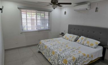 VENTA CASA CHANIS PH LOS LAURELES