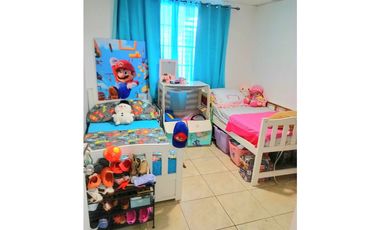 Se Vende Casa en Urbanización Brisas del Golf.