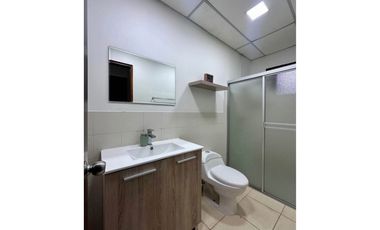 VENDO CASA EN San Antonio, Urbanizacion Camino Real