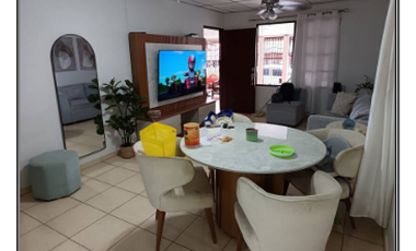 VENDO CASA EN San Antonio, Urbanizacion Camino Real