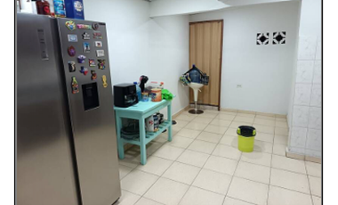 VENDO CASA EN San Antonio, Urbanizacion Camino Real