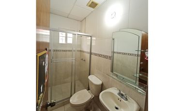 Alquiler de casa amoblada en Brisas de Guayacanes, Chitré
