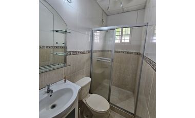 Alquiler de casa amoblada en Brisas de Guayacanes, Chitré