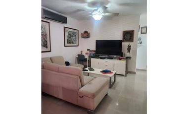 ALQUILO APARTAMENTO EN SAN FRANCISCO, 3 RECAMARAS, LINEA BLANCA.