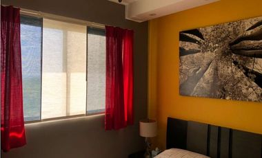 Venta de apartamento con vista al mar en PH Playa del Sol, San Carlos