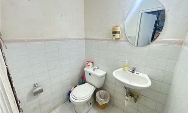 ALQUILER LOCAL BELLA VISTA [DV]