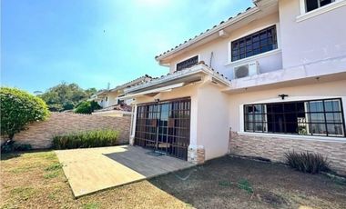 VENDO CASA EL DORADO - RES. CORONA GARDENS